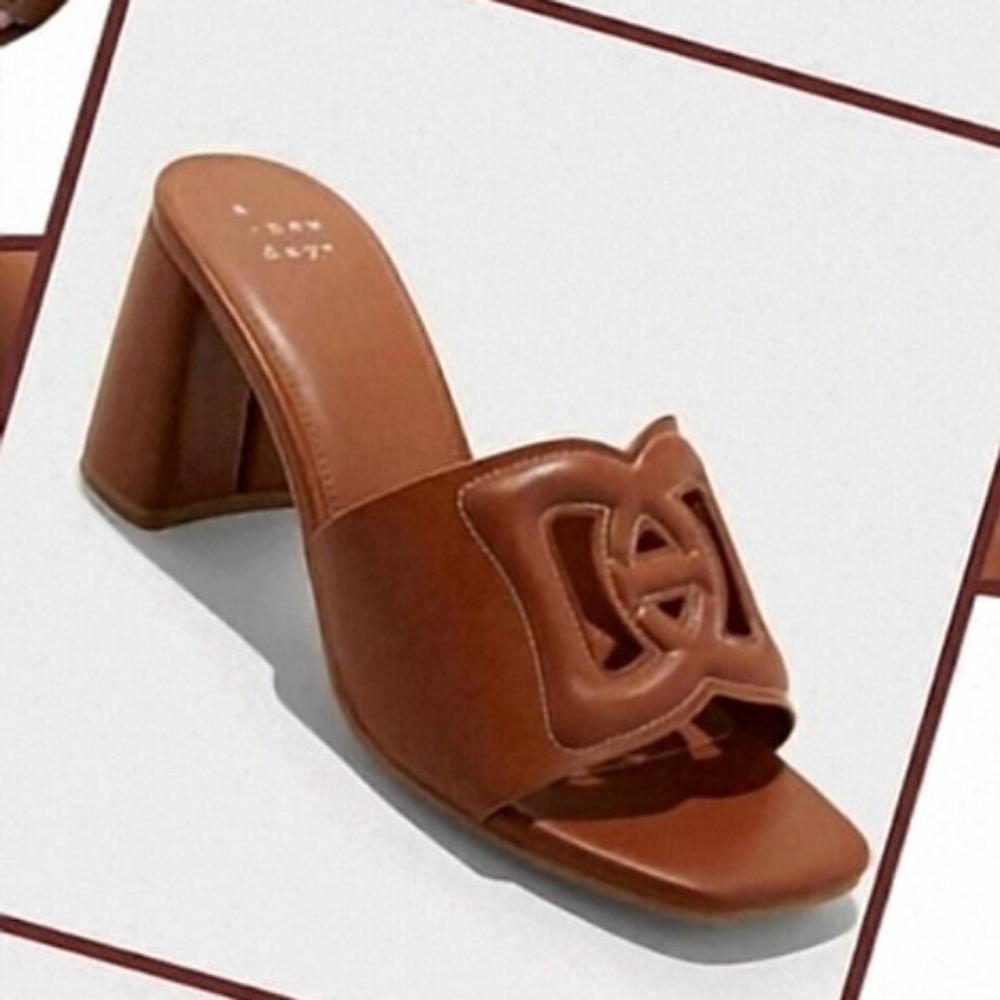 A New Day Arden Embossed Interlocking Chop Out Block Heels Mules Memory Foam